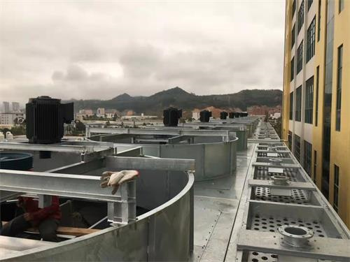 圓形冷卻塔車間走貨現場,圓形冷卻塔