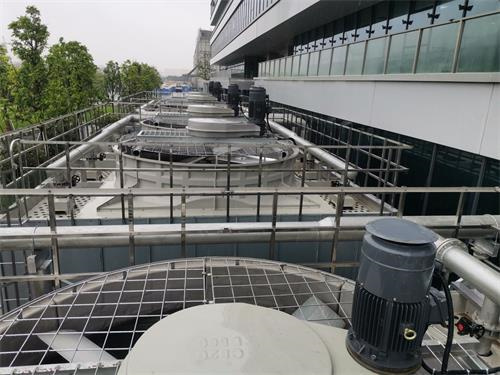 韶關(guān)閉式冷卻塔填充料更換時(shí)需要注意哪幾點(diǎn)(韶關(guān)市鋼板冷卻塔使用方法)