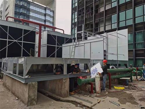 冷卻塔維修應該注意哪些方面的事情？(冷卻塔的維修方